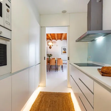 Near Ibiza Town Sleeps 11 To 13 Guests * Can Furnet