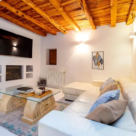 Near Ibiza Town Sleeps 11 To 13 Guests Villa *