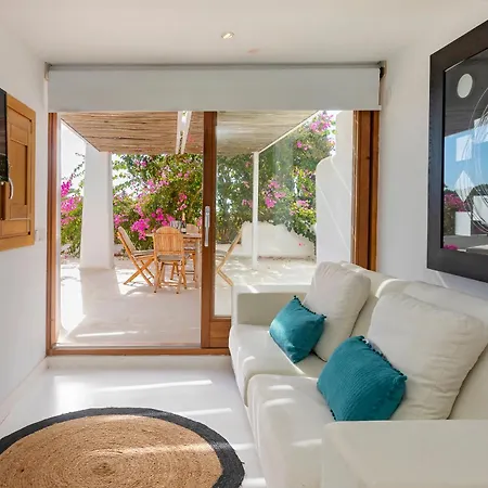 Villa Near Ibiza Town Sleeps 11 To 13 Guests