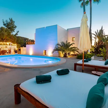 Villa Near Ibiza Town Sleeps 11 To 13 Guests