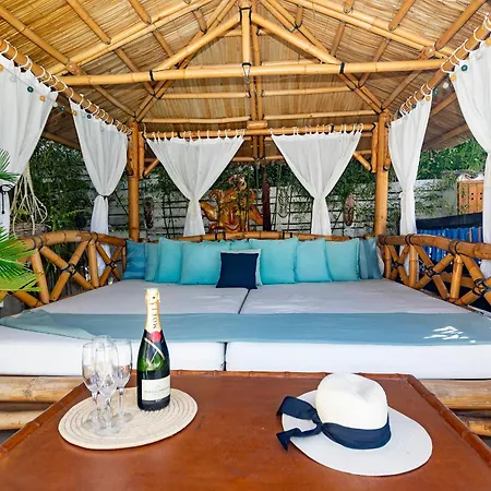 Near Ibiza Town Sleeps 11 To 13 Guests Villa Can Furnet